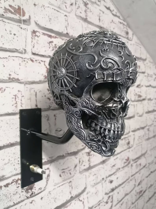 SkullHook – Holder til hjelm og jakke