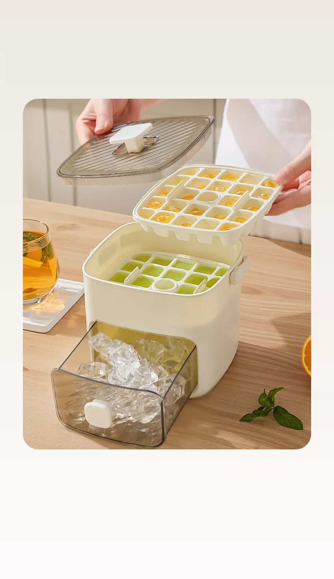 Isterningebakke med låg