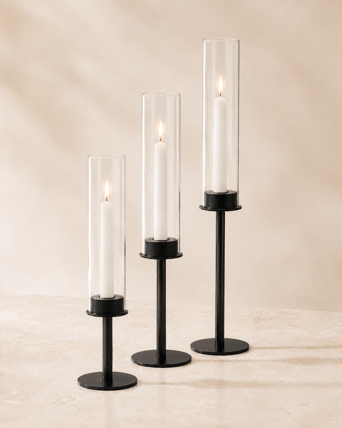 Elegante lysestager med glascylinder i 3 højder