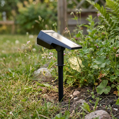 Terra – Solcelledrevet havelampe